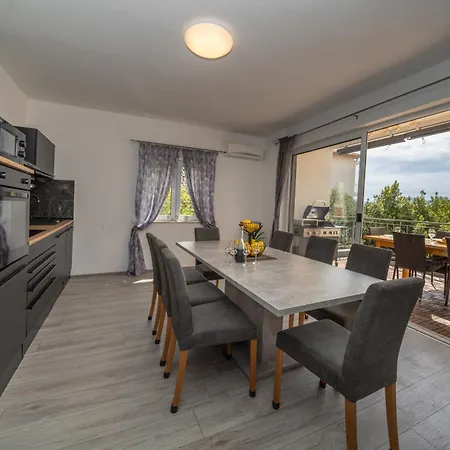 Guest house Dream House Ivana & Toni 3*