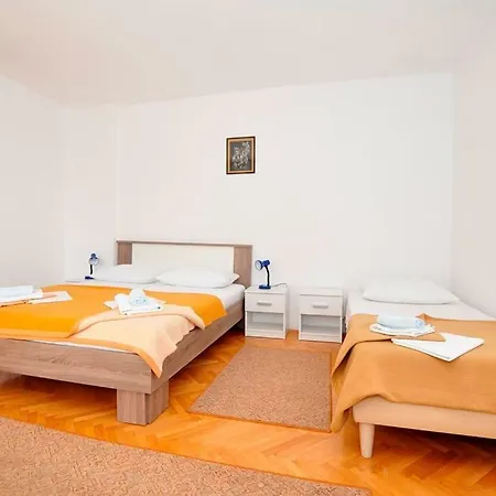 Dream House Ivana & Toni 3* Gradac (Split-Dalmatia)